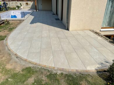 Terrasse gepflastert rund