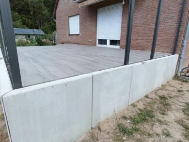 Terasse eingefasst