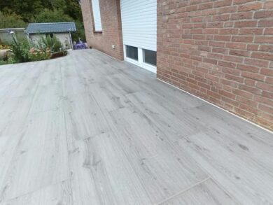 Terrasse gepflastert